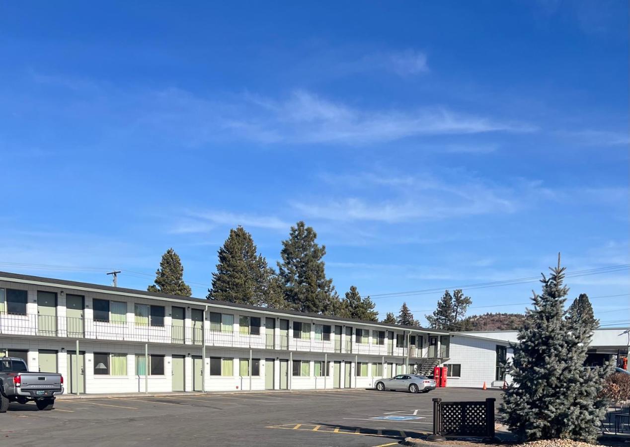 Bend Inn & Suites Buitenkant foto